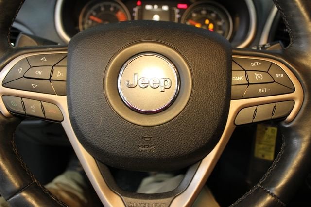 2017 Jeep Cherokee Sport