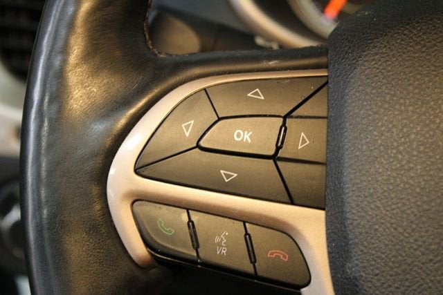 2017 Jeep Cherokee Sport