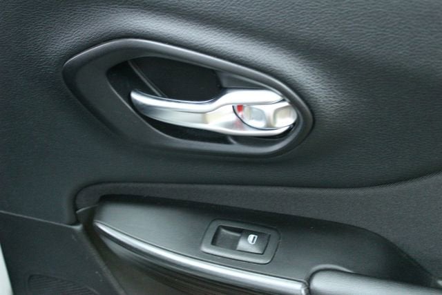 2014 Jeep Cherokee Sport