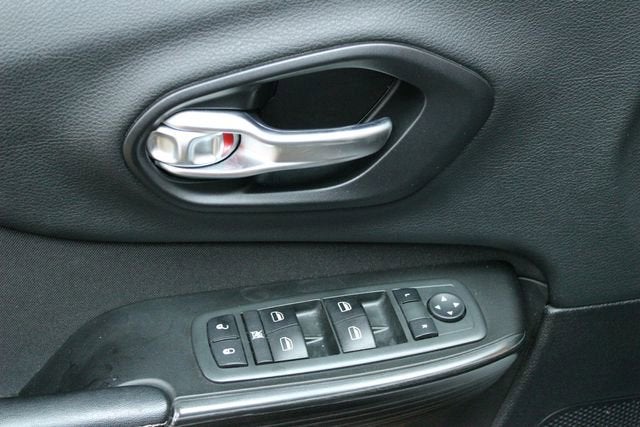 2014 Jeep Cherokee Sport