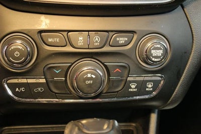 2019 Jeep Cherokee Sport