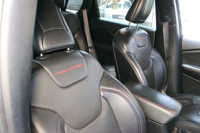 2019 Jeep Cherokee Trailhawk
