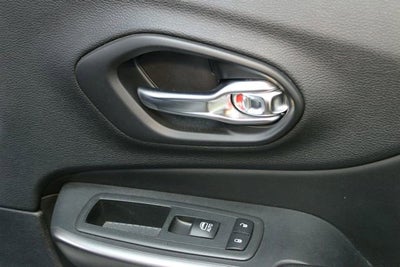 2019 Jeep Cherokee North