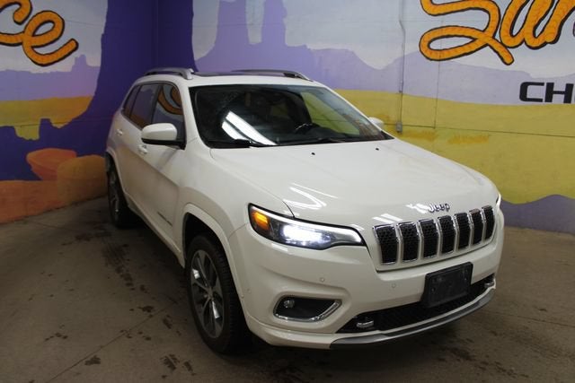 2019 Jeep Cherokee Overland