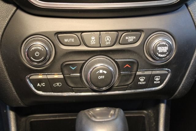 2020 Jeep Cherokee Latitude Lux 4x4