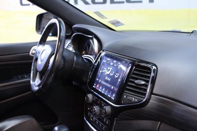 2020 Jeep Grand Cherokee Laredo