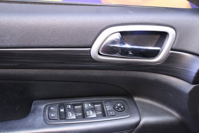 2020 Jeep Grand Cherokee Laredo