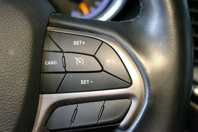 2019 Jeep Grand Cherokee Laredo