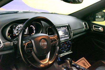2020 Jeep Grand Cherokee Laredo