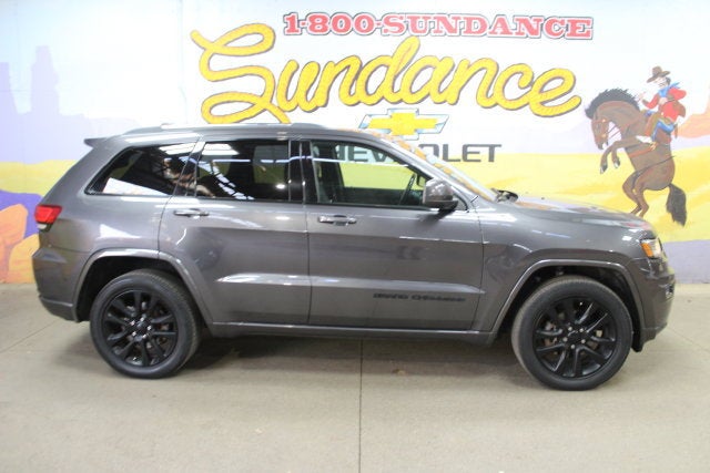2019 Jeep Grand Cherokee Laredo