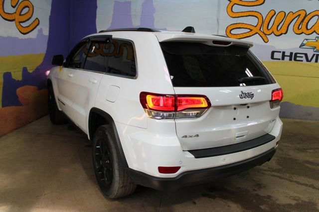 2021 Jeep Grand Cherokee Laredo E 4x4