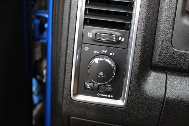 2021 RAM 1500 Classic SLT