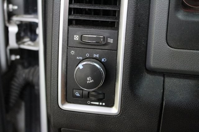 2013 RAM 1500 SLT
