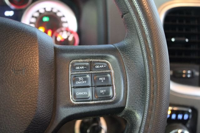 2013 RAM 1500 SLT