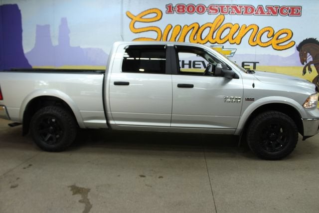2017 RAM 1500 SLT