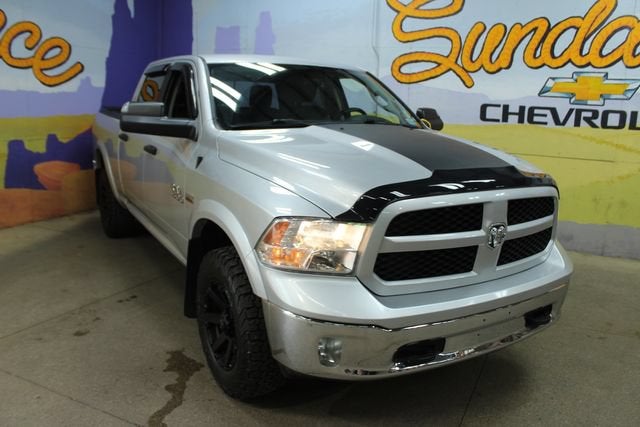 2017 RAM 1500 SLT