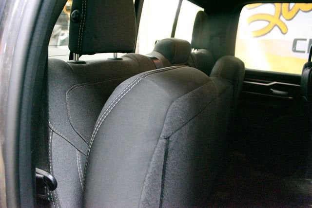 2021 RAM 1500 Big Horn Quad Cab 4x4 6'4" Box