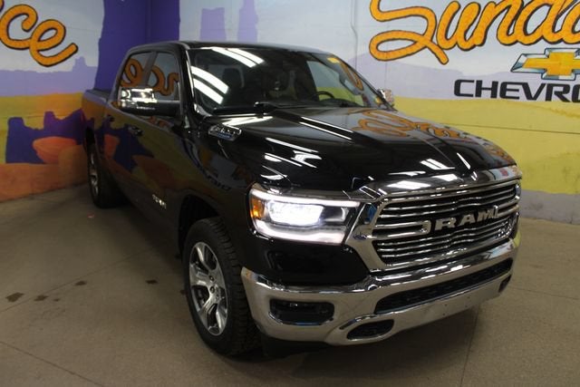 2023 RAM 1500 Laramie Crew Cab 4x4 5'7" Box