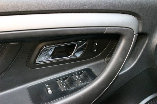 2012 Ford Taurus SEL
