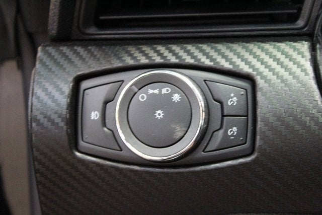 2017 Ford Mustang V6