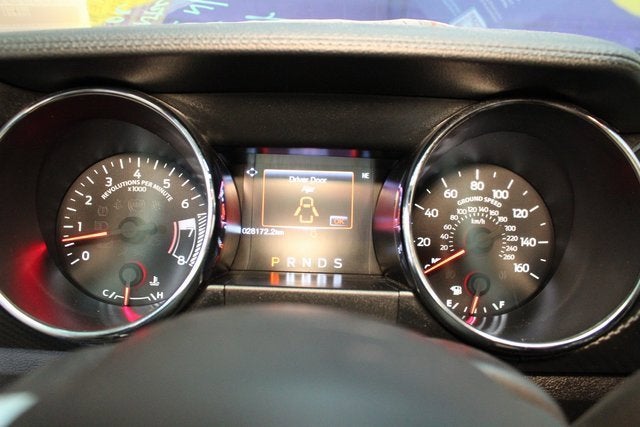 2017 Ford Mustang V6