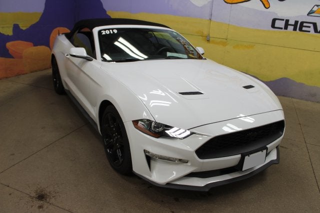 2019 Ford Mustang EcoBoost