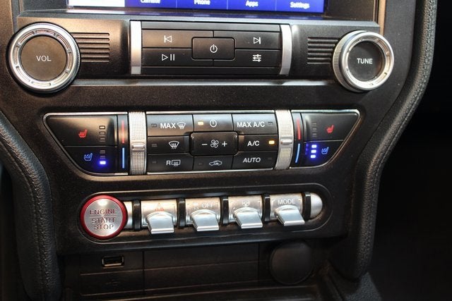 2020 Ford Mustang EcoBoost