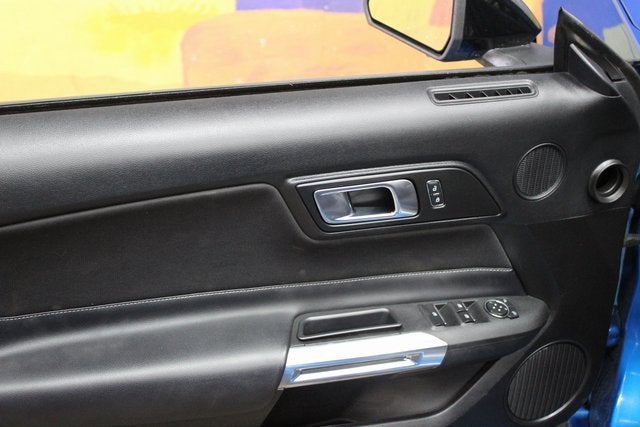 2021 Ford Mustang EcoBoost