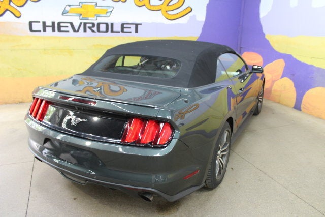 2016 Ford Mustang EcoBoost Premium