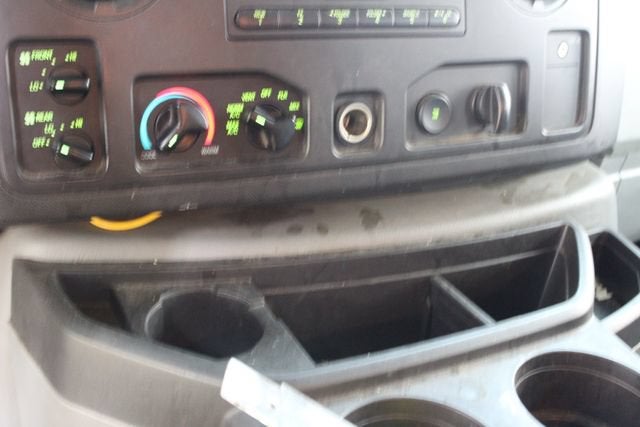2012 Ford E-350 Super Duty XLT