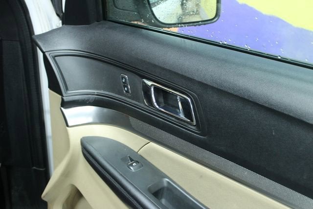 2017 Ford Explorer Base