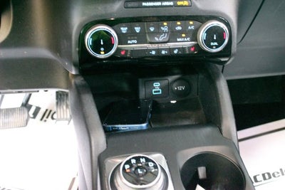 2022 Ford Escape SE Hybrid
