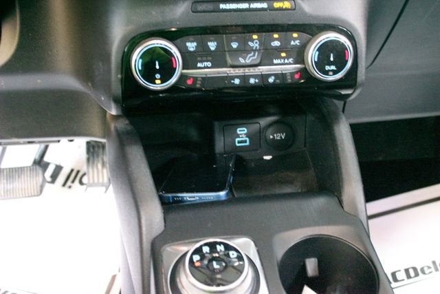 2022 Ford Escape SE Hybrid