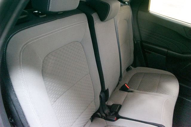 2022 Ford Escape SE Hybrid