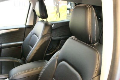 2022 Ford Escape SEL Hybrid