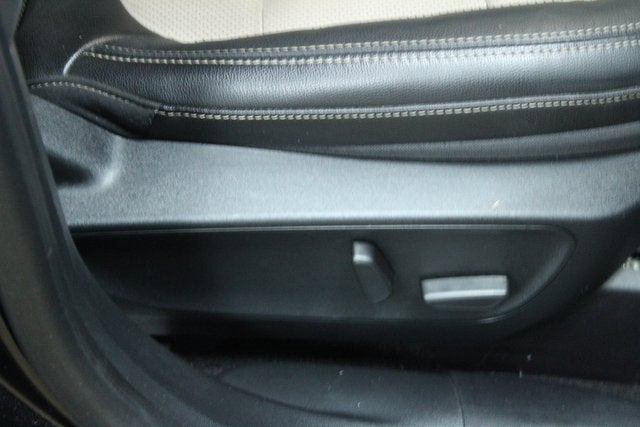 2021 Ford Escape Titanium Hybrid