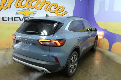 2025 Ford Escape Platinum