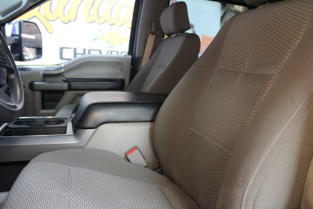 2017 Ford Super Duty F-250 SRW Lariat