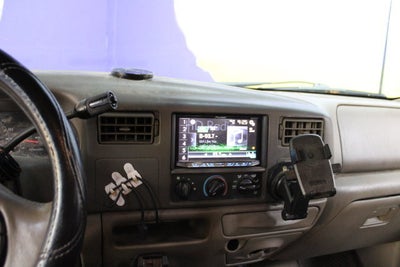 2001 Ford Super Duty F-350 DRW XL