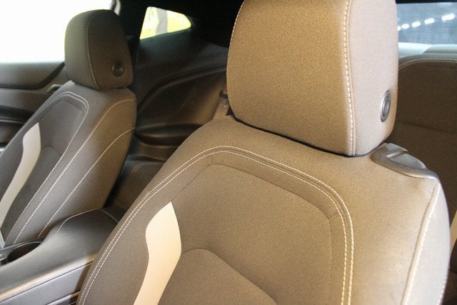 2019 Chevrolet Camaro 1LS