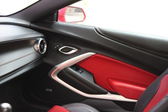 2017 Chevrolet Camaro 2LT