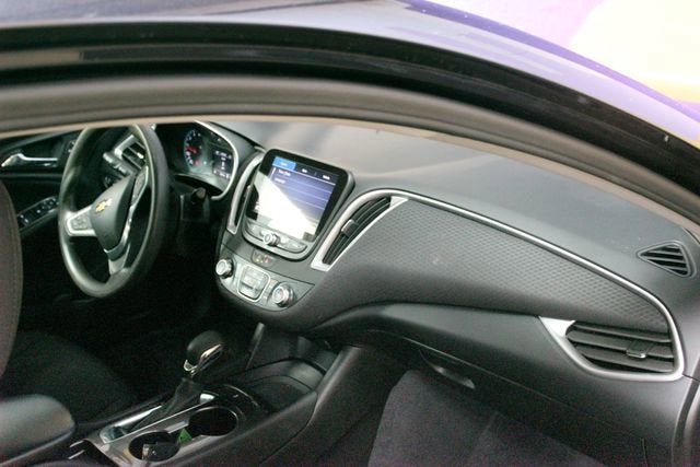 2022 Chevrolet Malibu LS