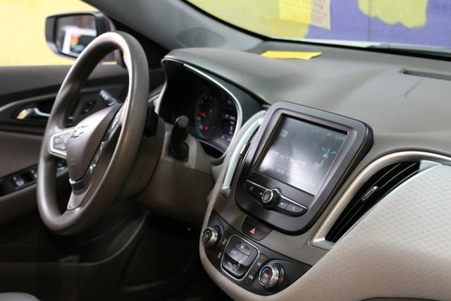 2018 Chevrolet Malibu LS