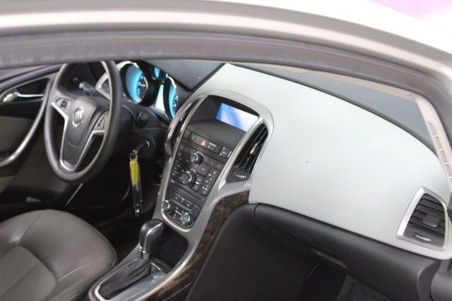 2012 Buick Verano w/1SB