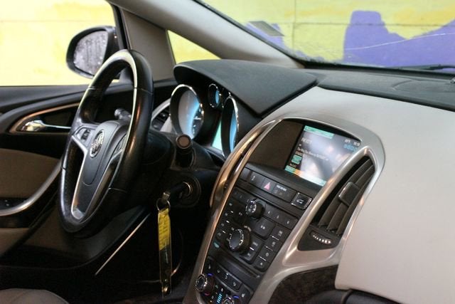 2015 Buick Verano Convenience 1