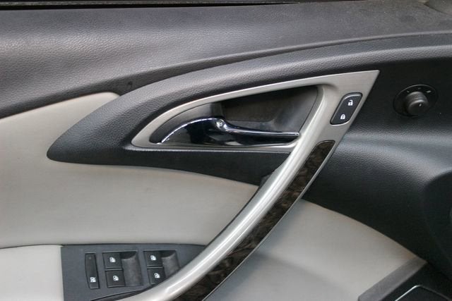 2015 Buick Verano Convenience 1