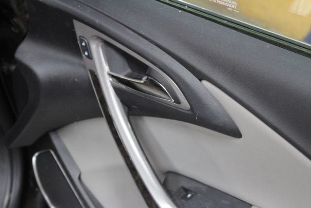 2016 Buick Verano Convenience 1