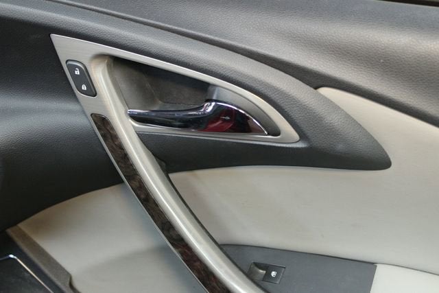 2017 Buick Verano Convenience 1