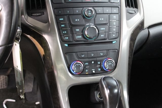 2016 Buick Verano Convenience 1