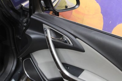 2017 Buick Verano Convenience 1